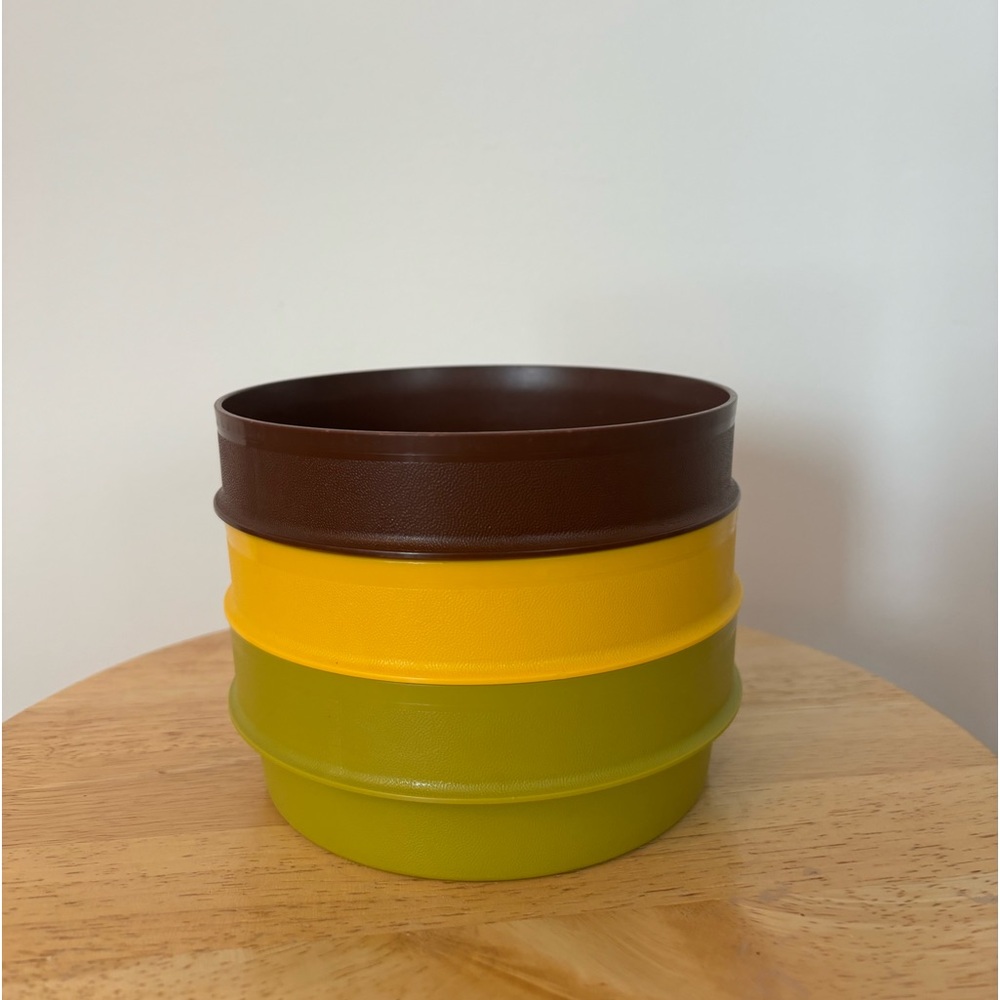 Vintage Tupperware stacking bowls 1356